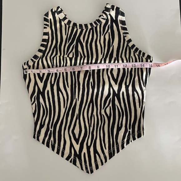 Zebra Racerback Sleeveless Tank Top with Built-In Bra - NWOT - Picture 2 of 12